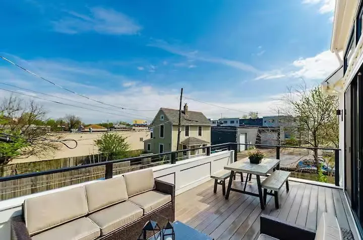 Short North Convention Garage Parking! Villa Columbus